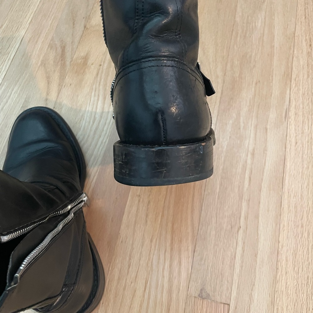 Saint Laurent Black Leather Buckle Boots - Picture 4 of 6